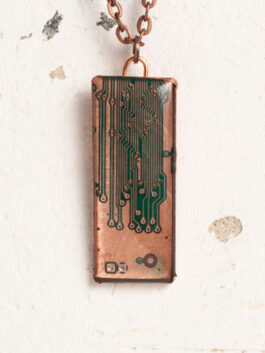 Upcycling Anhänger aus Computerschrott